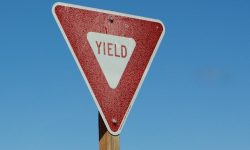yield-sign-blue-sky-4x3